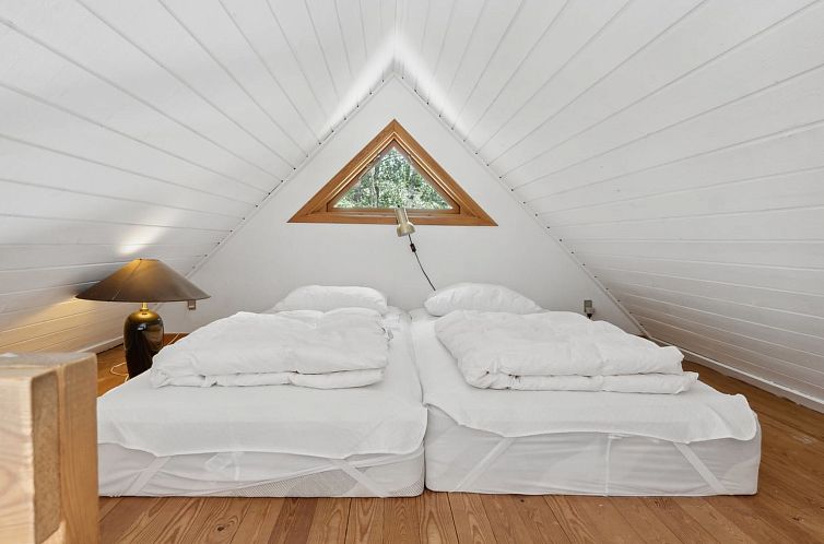 Vakantiehuis "Jörn" - 800m from the sea