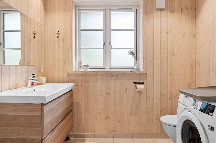 Vakantiehuis "Barth" - 950m from the sea