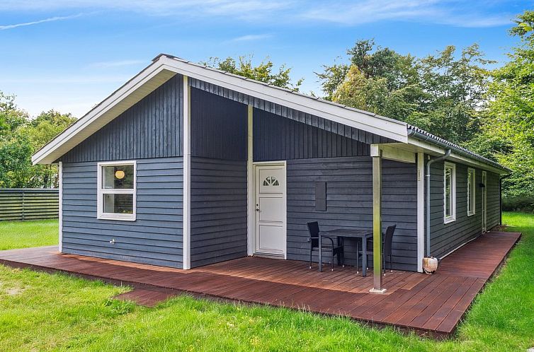 Vakantiehuis "Gisl" - 1.3km from the sea