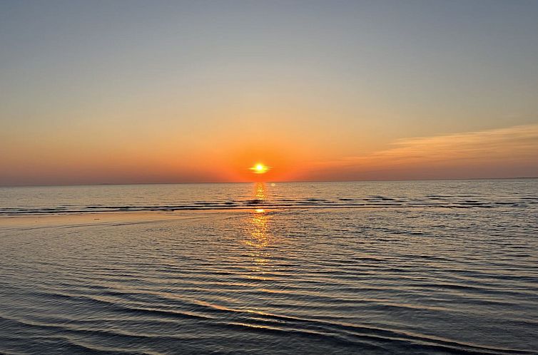 Vakantiehuis "Ela" - 800m from the sea