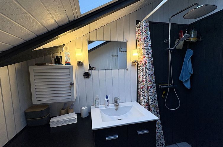 Vakantiehuis "Elfrede" - 900m from the sea