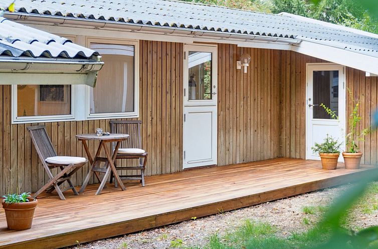 Vakantiehuis "Arto" - 1.2km from the sea