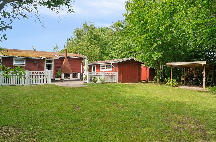 Vakantiehuis "Rahilka" - 700m from the sea