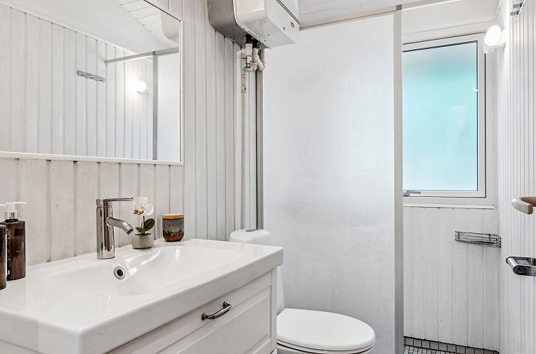 Vakantiehuis "Rahilka" - 700m from the sea