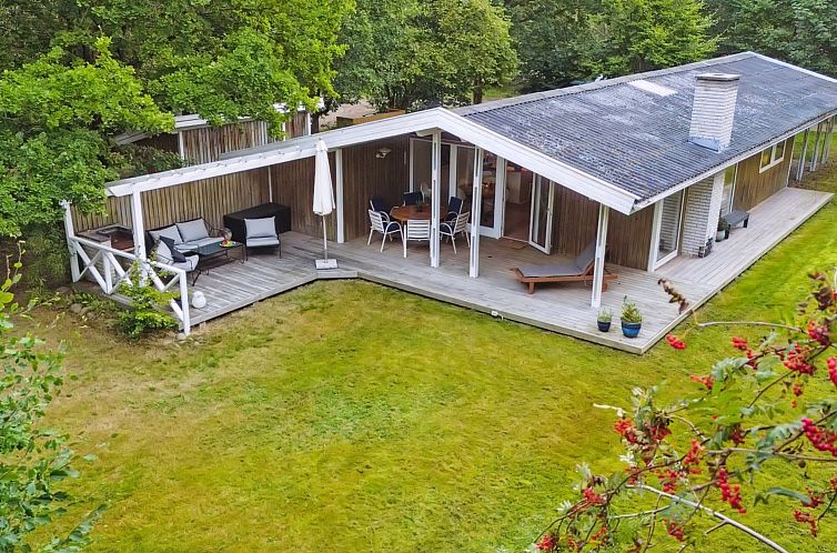 Vakantiehuis "Rahilka" - 700m from the sea