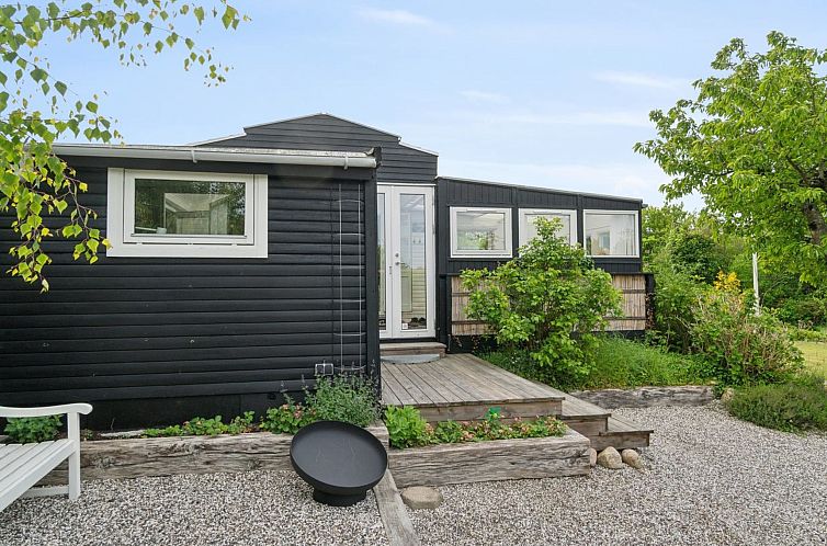 Vakantiehuis "Holmfridur" - 2km from the sea