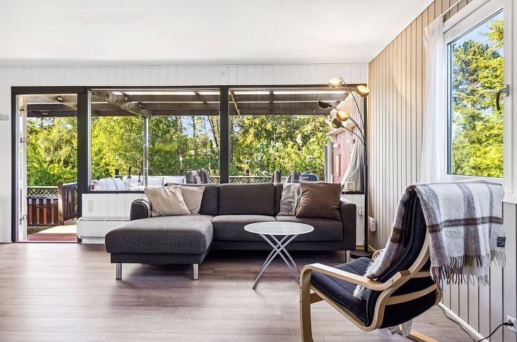 Vakantiehuis "Herulf" - 2km from the sea