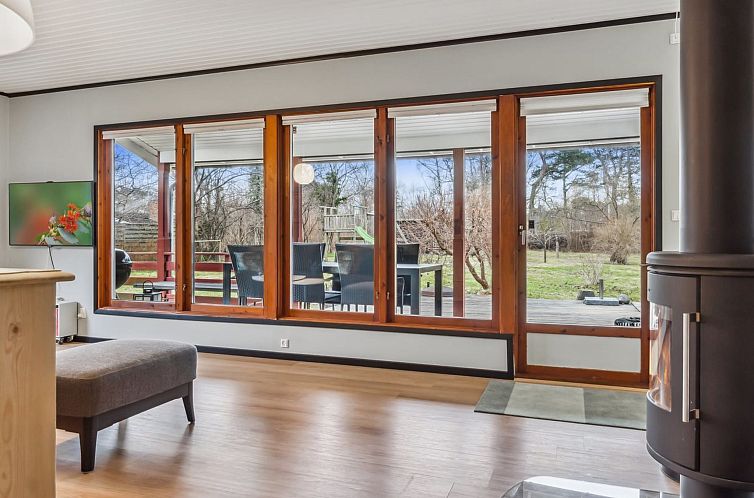 Vakantiehuis "Janna" - 1.4km from the sea