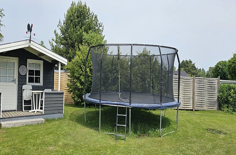 Vakantiehuis "Stina" - 600m from the sea