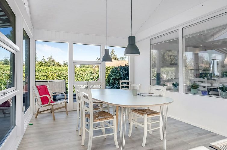 Vakantiehuis "Stina" - 600m from the sea