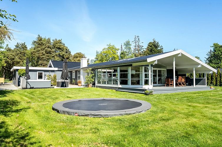 Vakantiehuis "Timao" - 750m from the sea