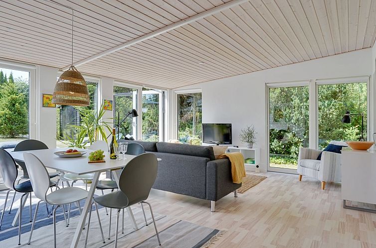 Vakantiehuis "Henkil" - 175m from the sea