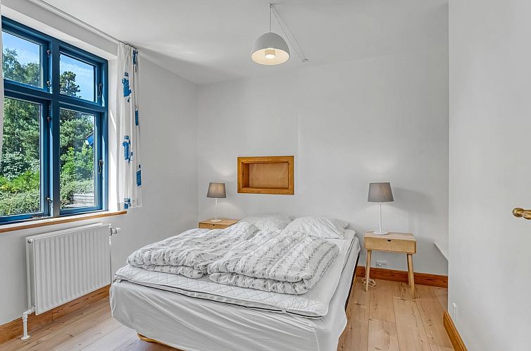 Vakantiehuis "Naili" - 750m from the sea