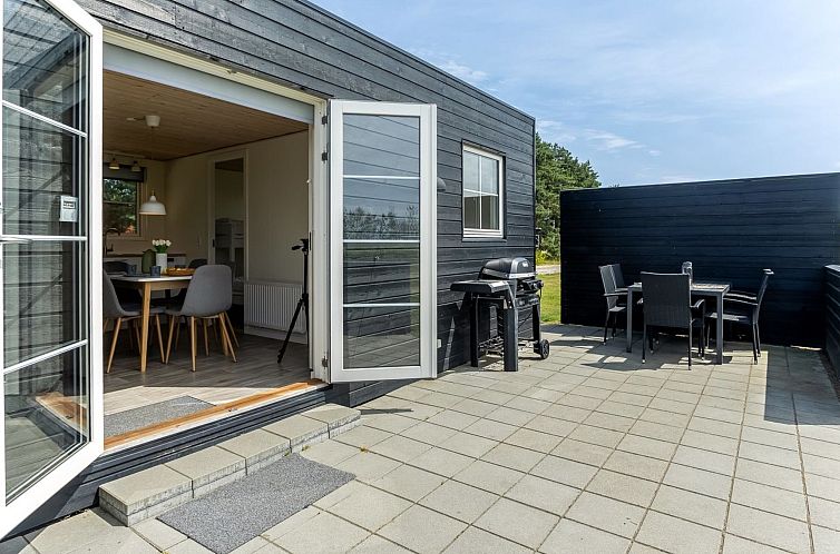 Vakantiehuis "Lovis" - 900m from the sea