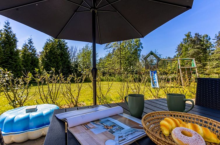 Vakantiehuis "Srebrenka" - 900m from the sea