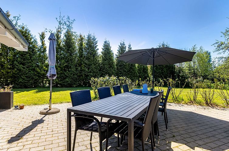 Vakantiehuis "Srebrenka" - 900m from the sea