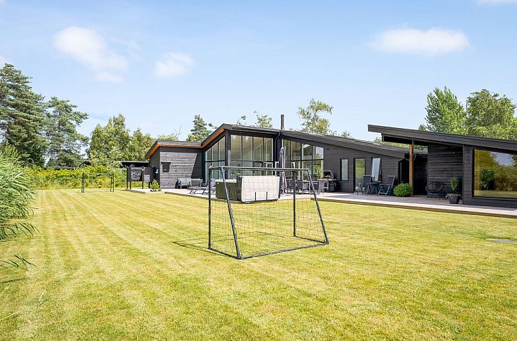 Vakantiehuis "Apelone" - 900m from the sea