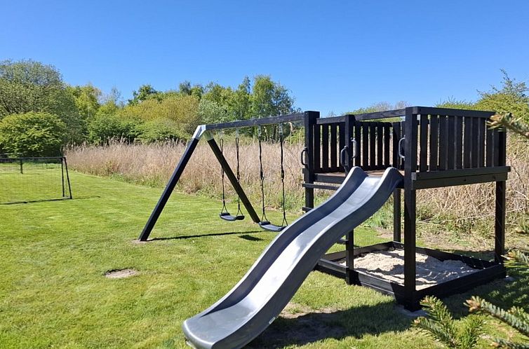 Vakantiehuis "Apelone" - 900m from the sea