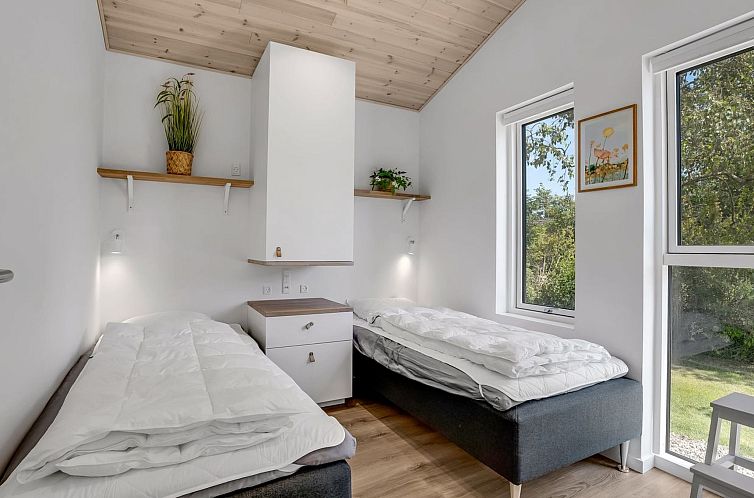 Vakantiehuis "Apelone" - 900m from the sea