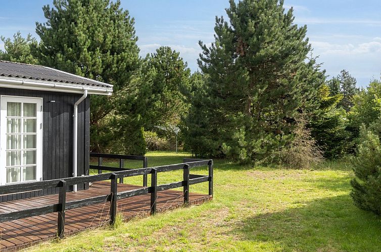 Vakantiehuis "Brunhilde" - 850m from the sea