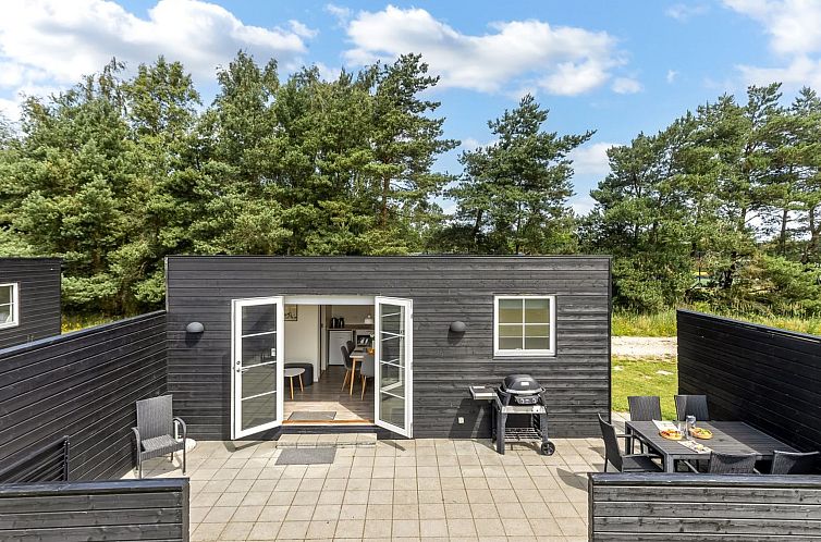 Vakantiehuis "Mattheus" - 900m from the sea