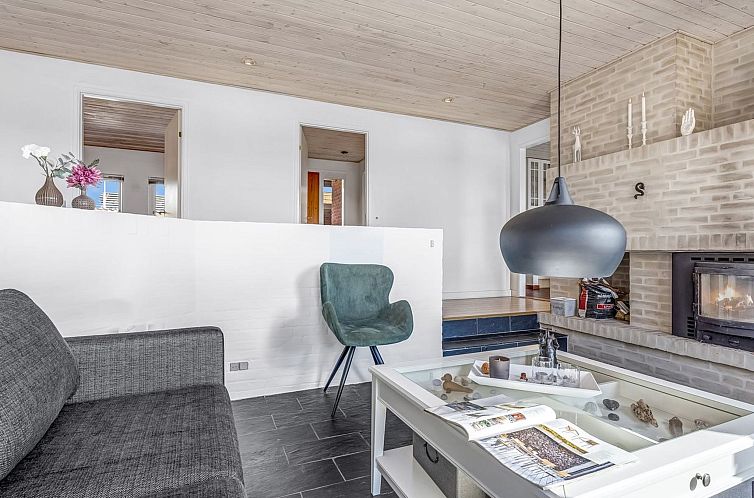 Vakantiehuis "Iara" - 500m from the sea
