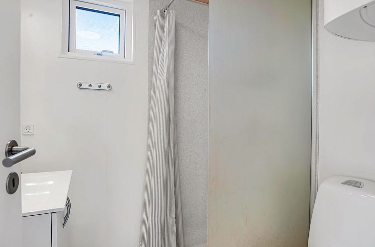 Vakantiehuis "Lovis" - 900m from the sea