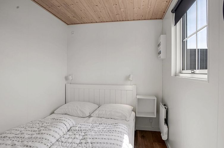 Vakantiehuis "Lovis" - 900m from the sea