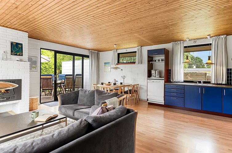 Vakantiehuis "Ognen" - 800m from the sea