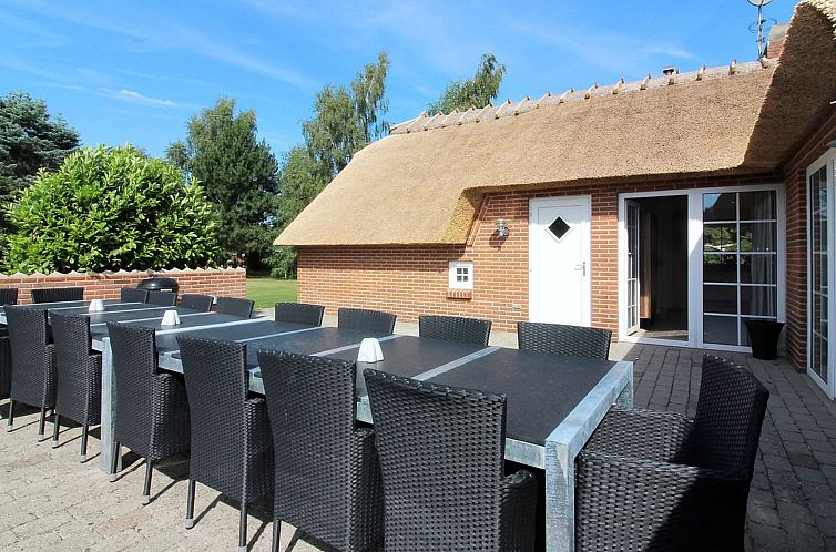 Vakantiehuis "Erra" - 250m from the sea