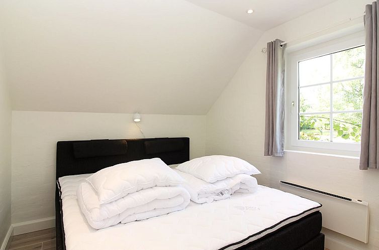 Vakantiehuis "Erra" - 250m from the sea