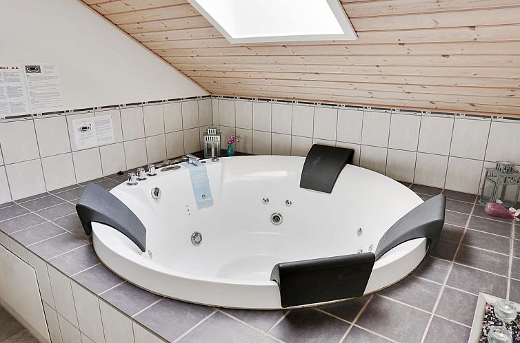 Vakantiehuis "Bolli" - 1.1km from the sea