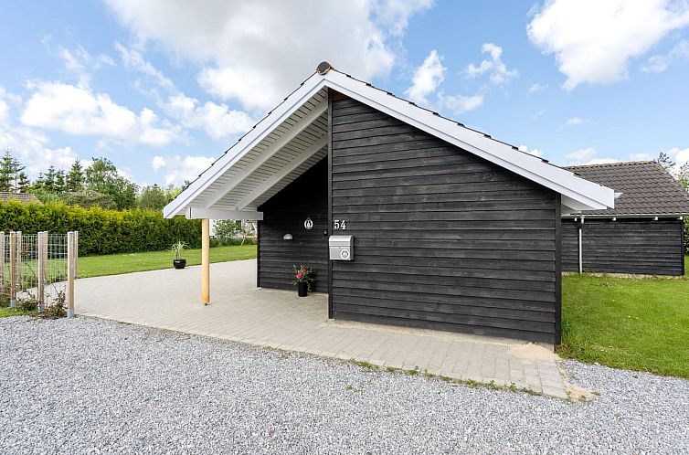 Vakantiehuis "Harek" - 800m from the sea