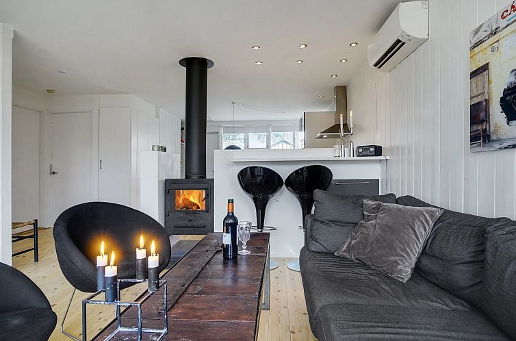 Vakantiehuis "Elfride" - 200m from the sea