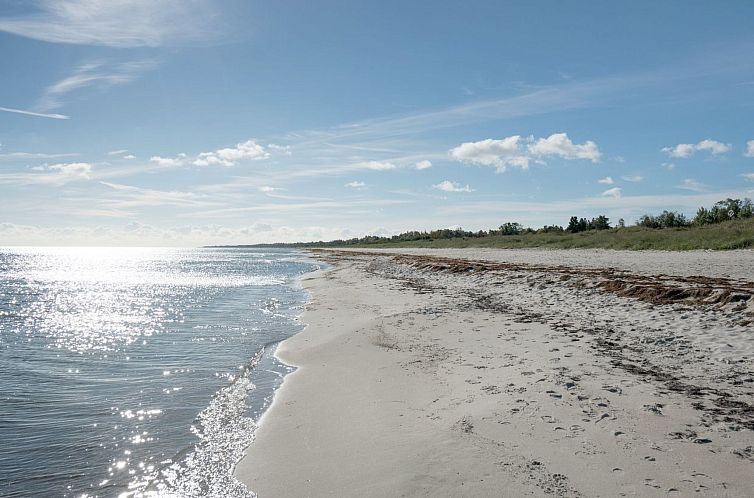 Vakantiehuis "Elfride" - 200m from the sea
