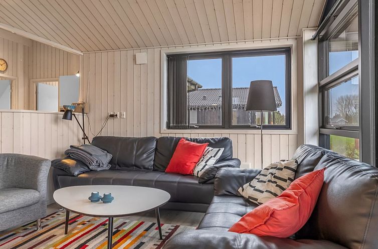 Vakantiehuis "Zişan" - 1.1km from the sea
