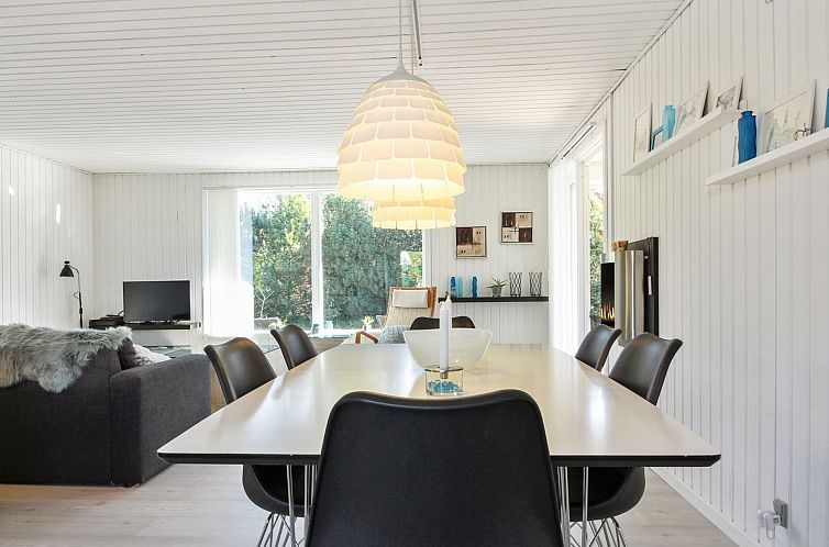 Vakantiehuis "Touko" - 850m from the sea