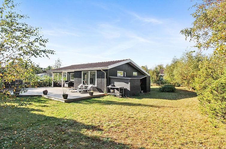 Vakantiehuis "Touko" - 850m from the sea