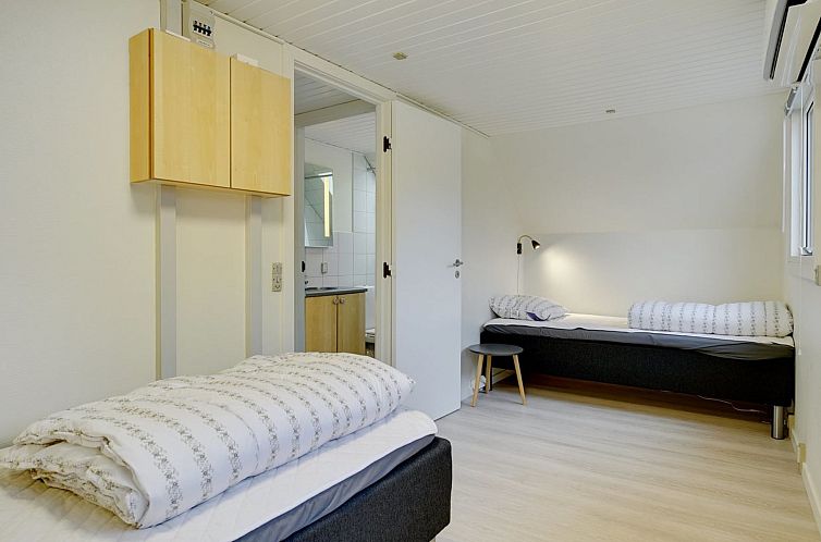 Vakantiehuis "Ingalil" - 650m from the sea