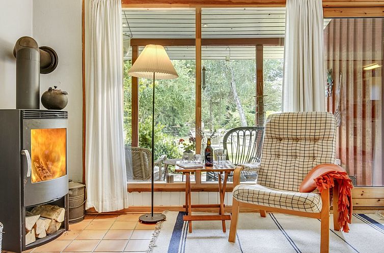 Vakantiehuis "Naili" - 750m from the sea