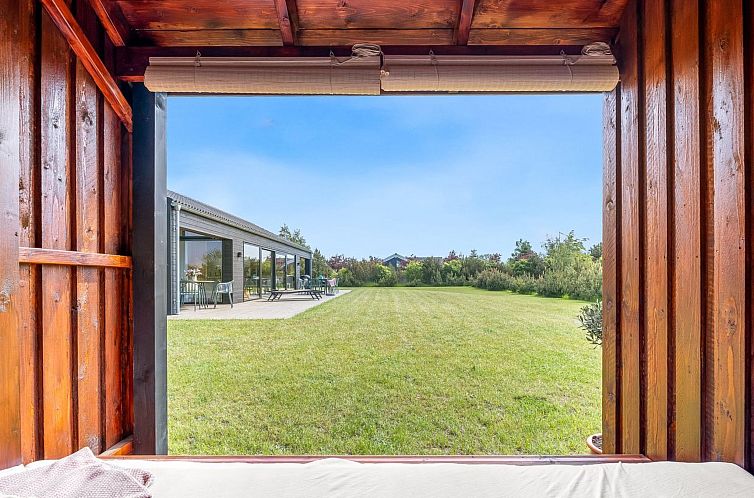 Vakantiehuis "Edite" - 900m from the sea