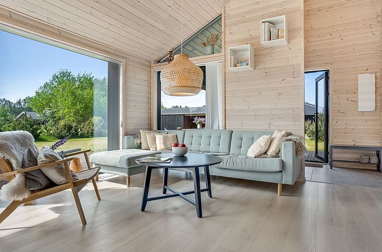 Vakantiehuis "Edite" - 900m from the sea