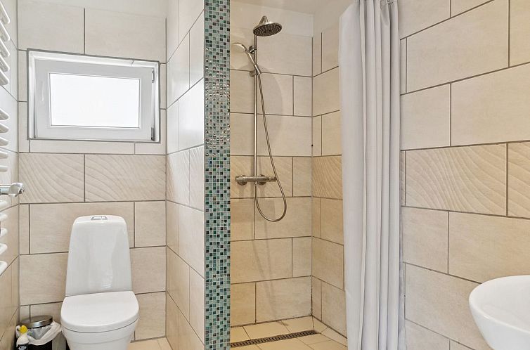 Vakantiehuis "Ronia" - 900m from the sea