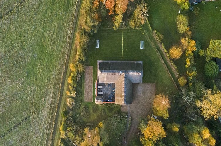 Vakantiehuis "Krok" - 1.2km from the sea