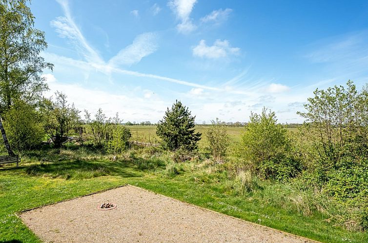 Vakantiehuis "Krok" - 1.2km from the sea