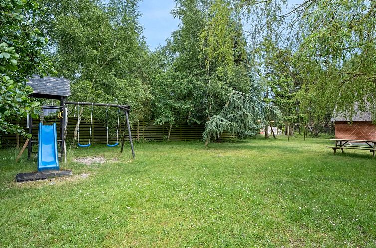 Vakantiehuis "Rajka" - 800m from the sea