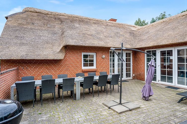 Vakantiehuis "Rajka" - 800m from the sea