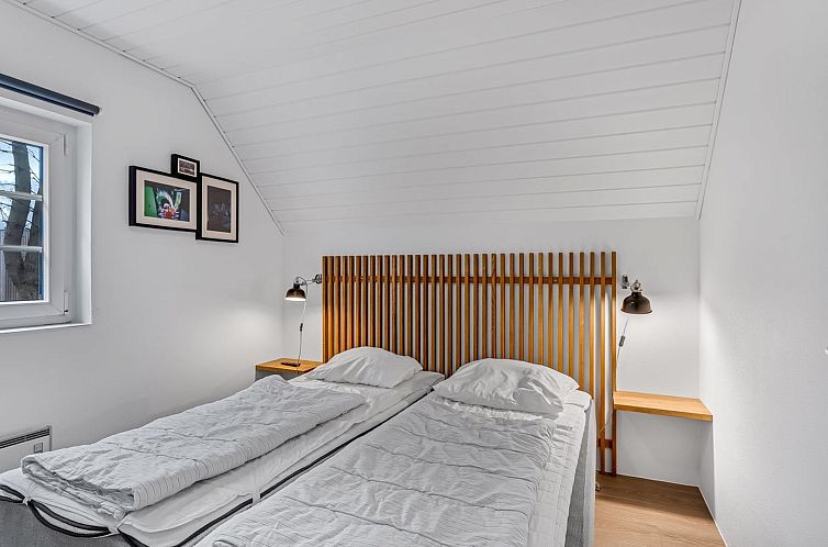 Vakantiehuis "Rajka" - 800m from the sea