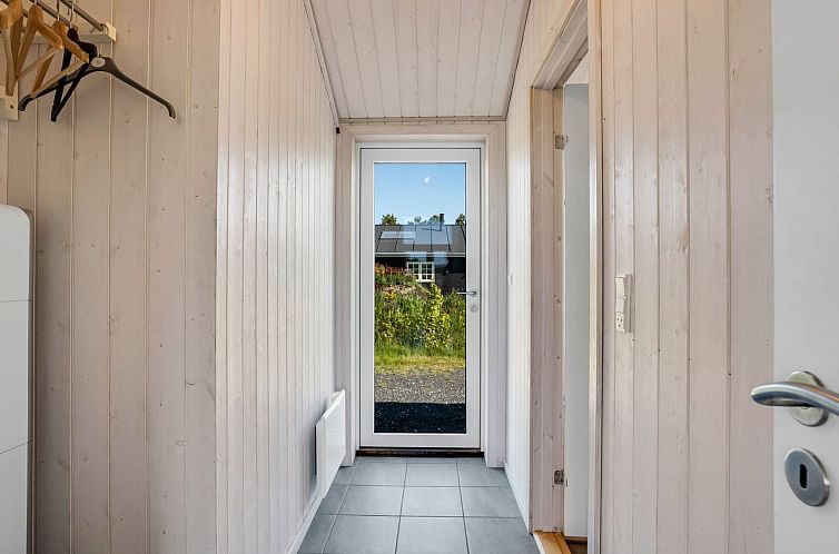 Vakantiehuis "Kiersten" - 800m from the sea