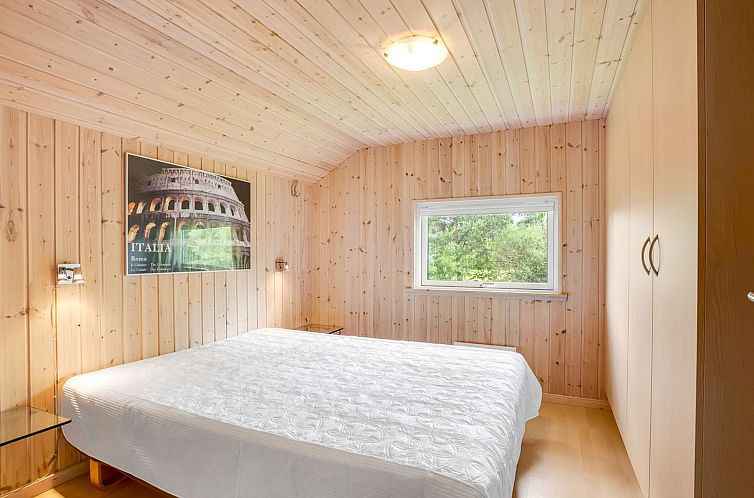 Vakantiehuis "Gudlaug" - 1km from the sea